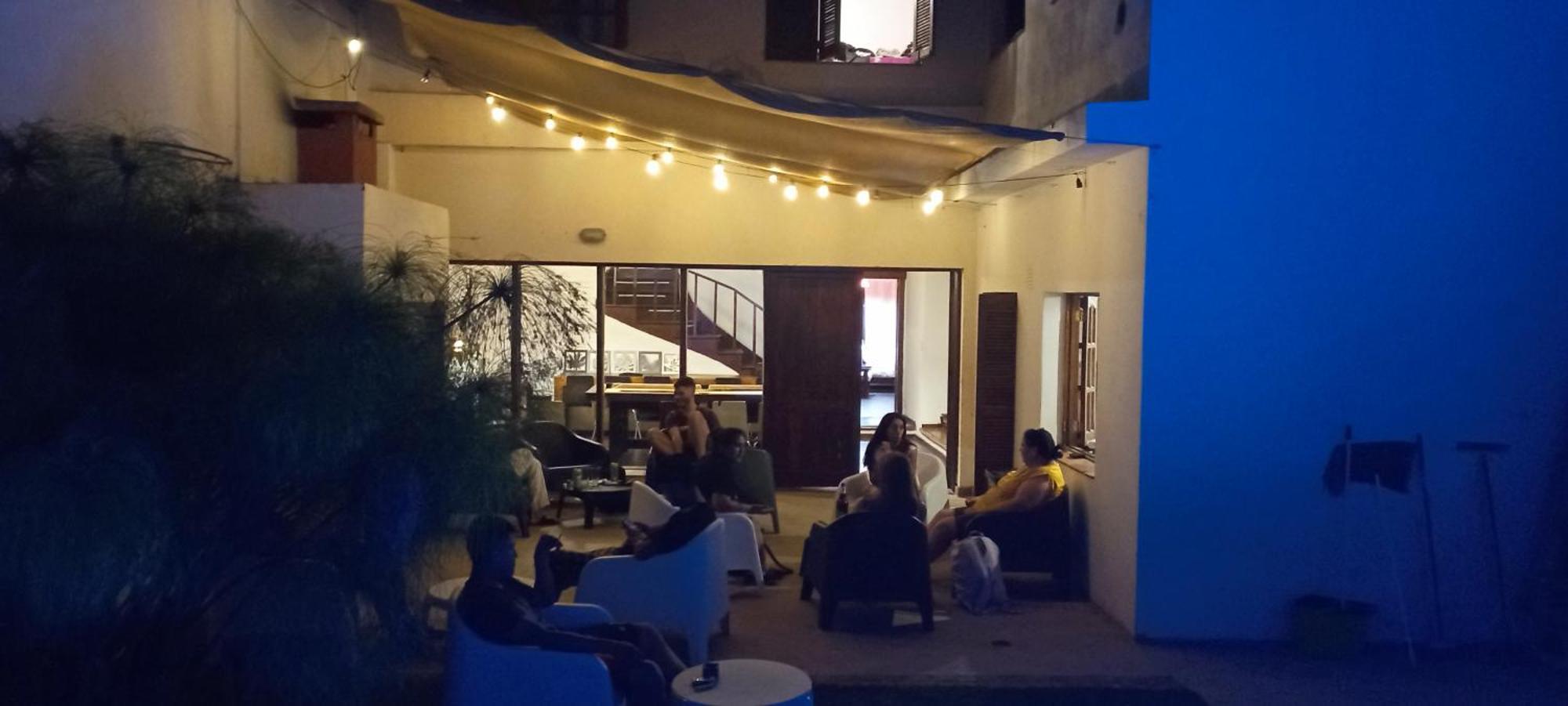 Gueemes Hostel Кордова Екстер'єр фото