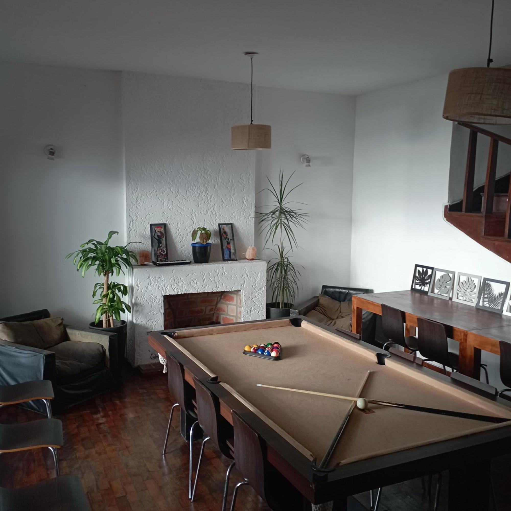 Gueemes Hostel Кордова Екстер'єр фото